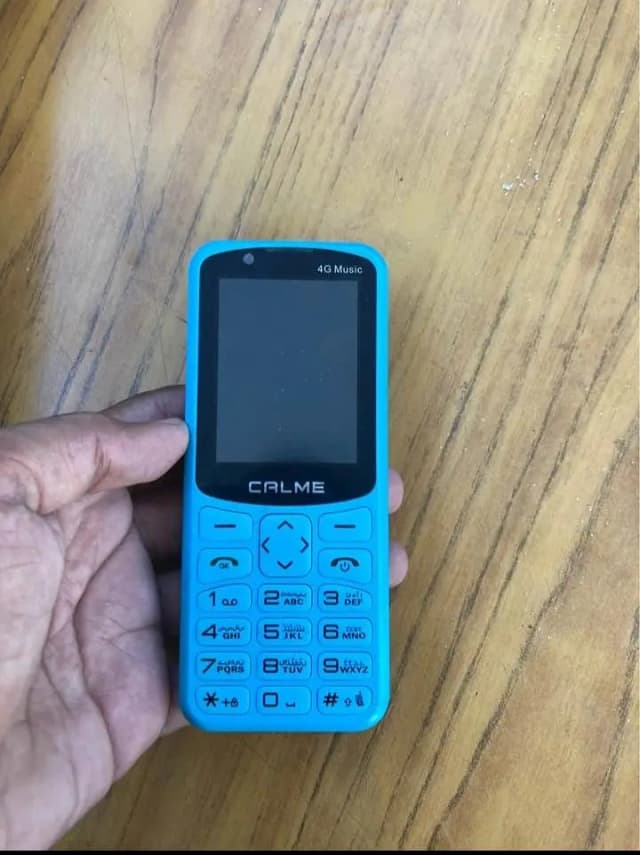 Calme 4G Platinum