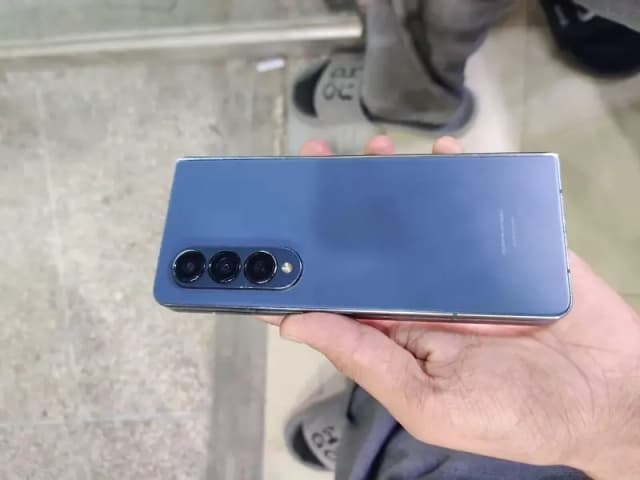 Samsung Galaxy z fold 4 display