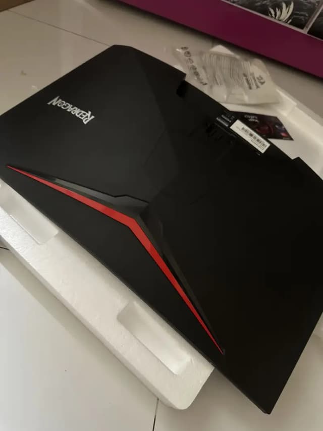 Redragon 27 curved gaming led
