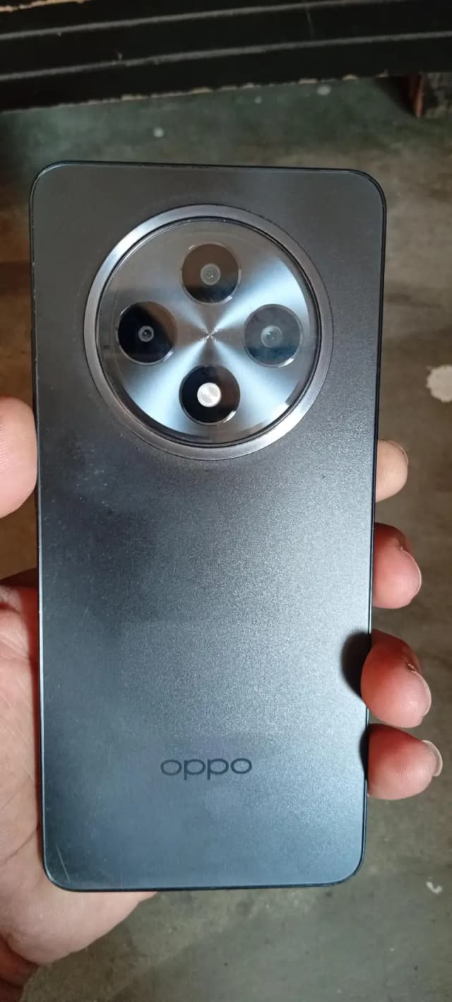 OPPO Reno 12f read ads