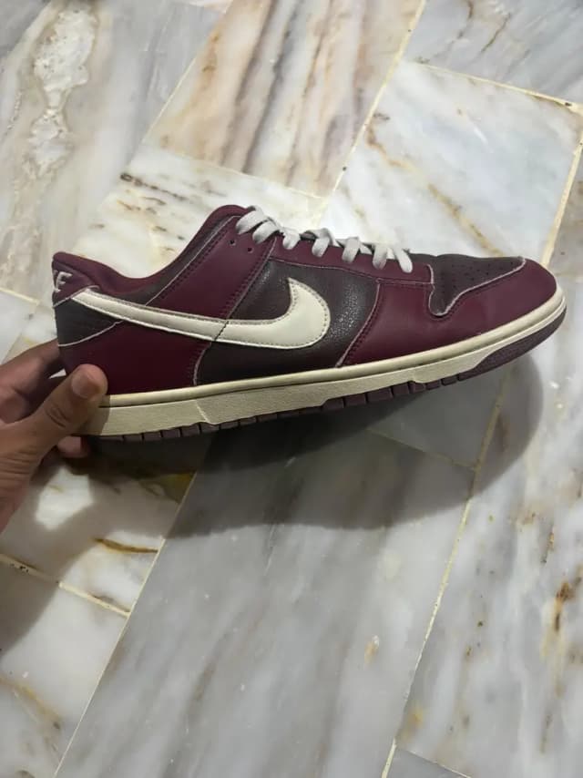 nike dunk low dark beetfoot