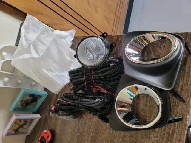 Toyota Altis fog lamp covers