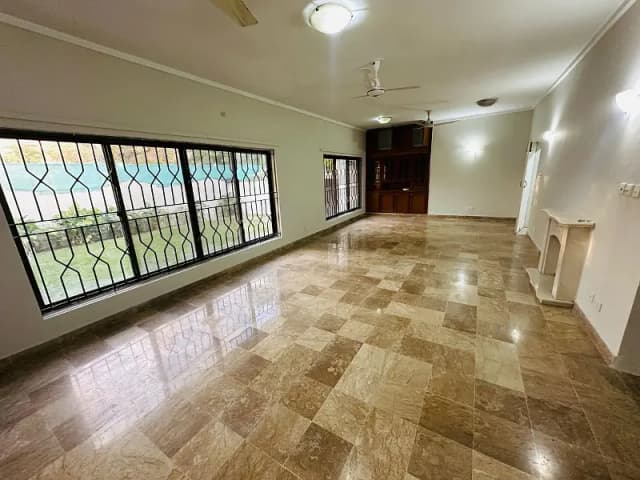 FULLY RENNOVATED FULL HOUSE FOR RENT IN F-7