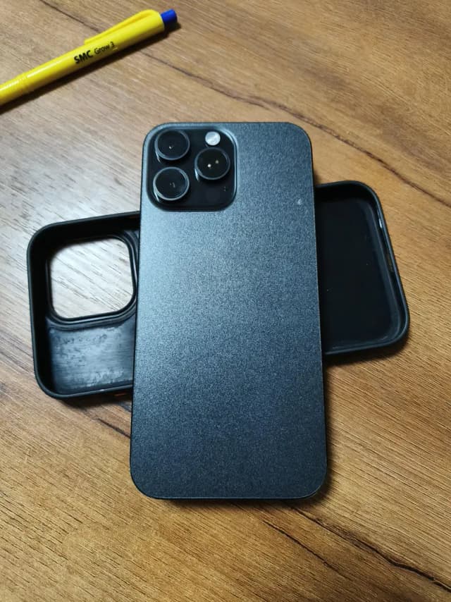 Apple iPhone 16 Pro Max