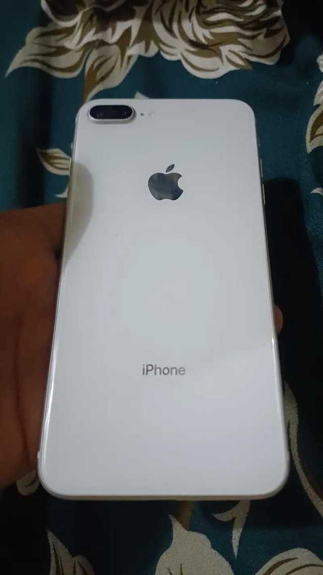 Apple iPhone 8 Plus