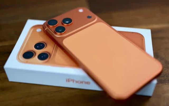 Apple iPhone 17 Pro Max sim time available