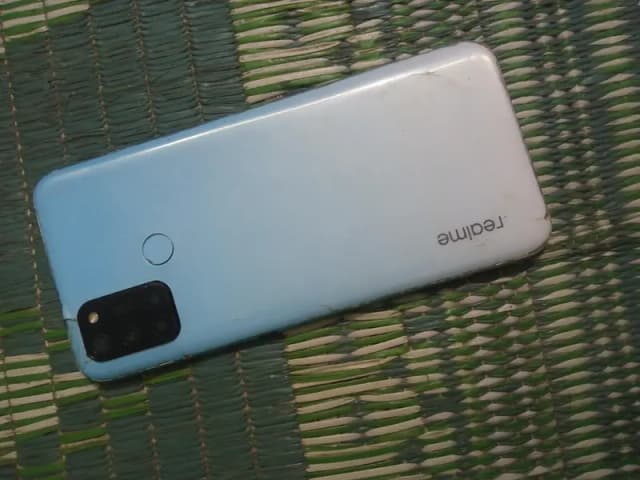 Realme 7i