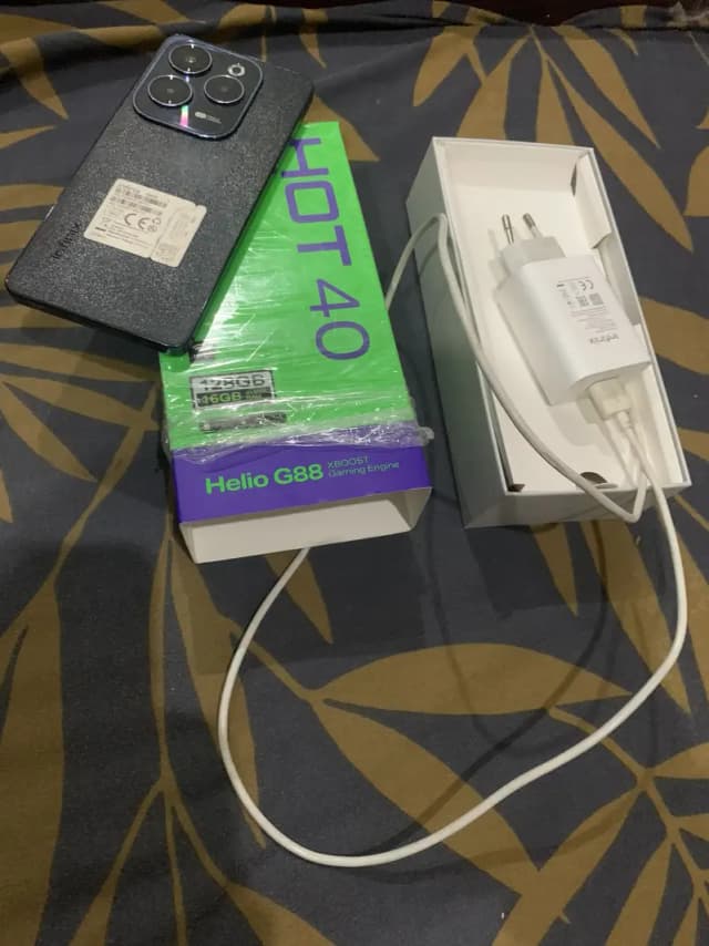 Infinix Hot 40