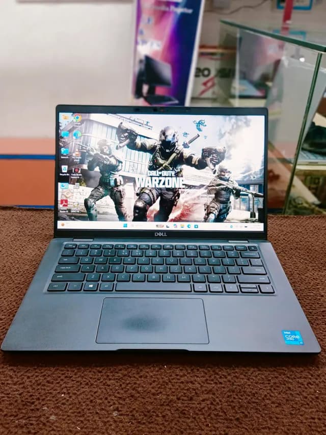 DELL latitude Ultra slim bezel Less 7410 core i5 10th gen 8/256