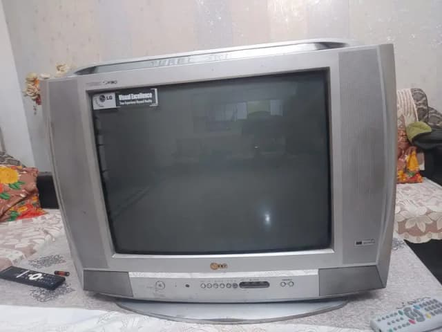 LG CRT TV for urgent sale.