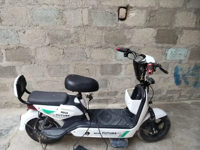 YJ FUTURE Bike