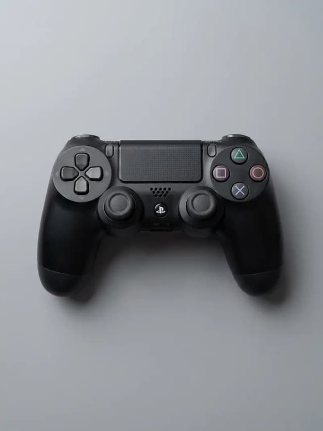 Sony PS4 / PC DualShock 4 Wireless Controller – Jet Black