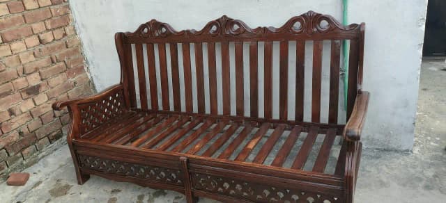 wooden jali wala sofah