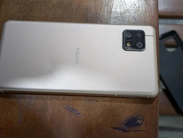 Sharp Aquos Sense 5g