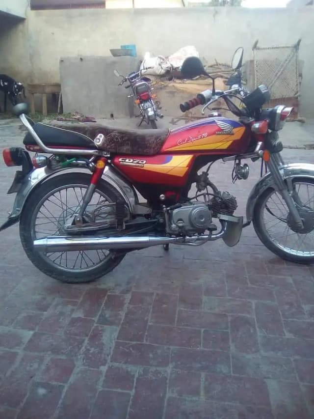 HONDA CD 70, 2003 Model Condition All ok brand new