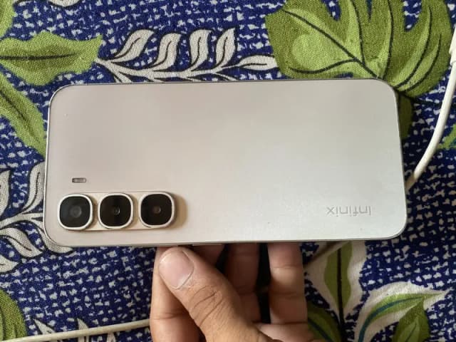 Infinix Hot 60 Pro