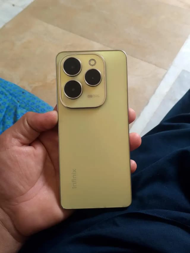 Infinix Hot 40 Pro