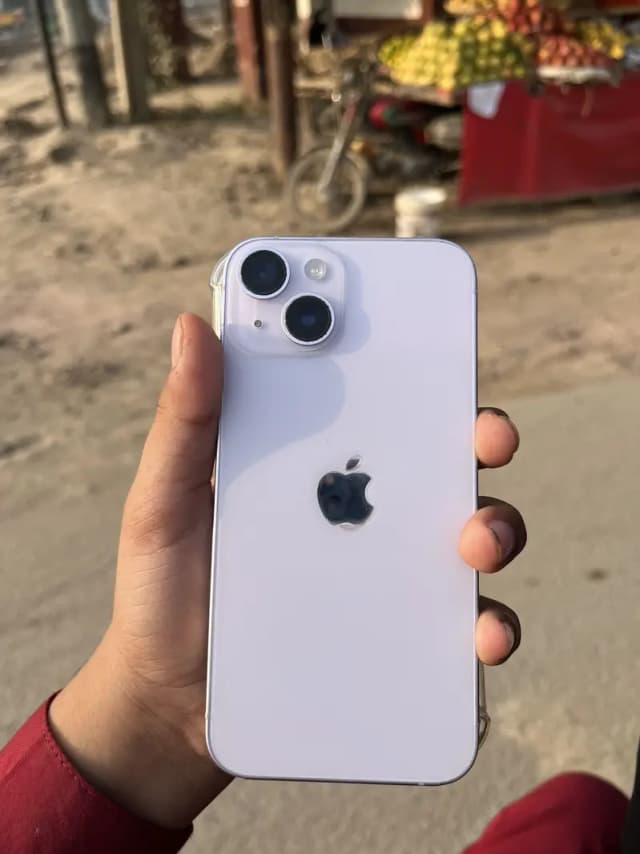 Apple iPhone 14