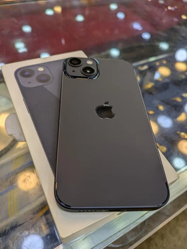 Apple iPhone 13 mini