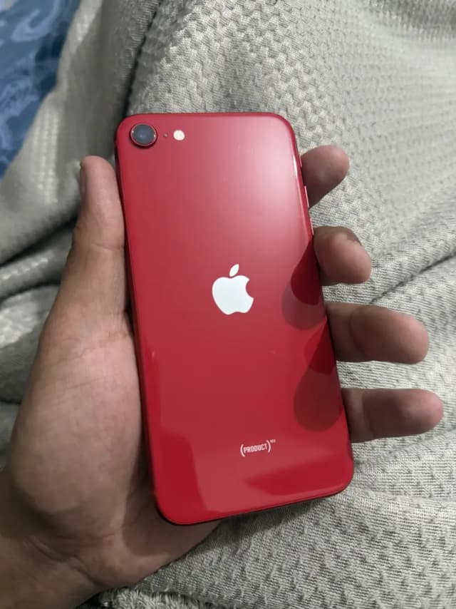 Apple iPhone SE