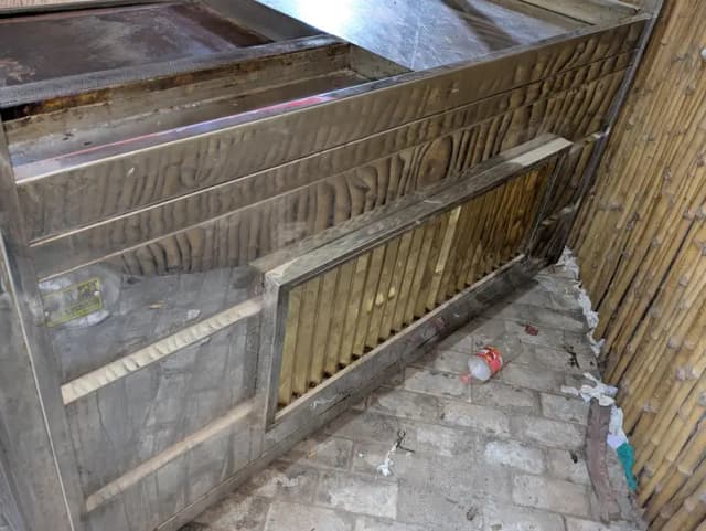 stennless steel counter with hot plate