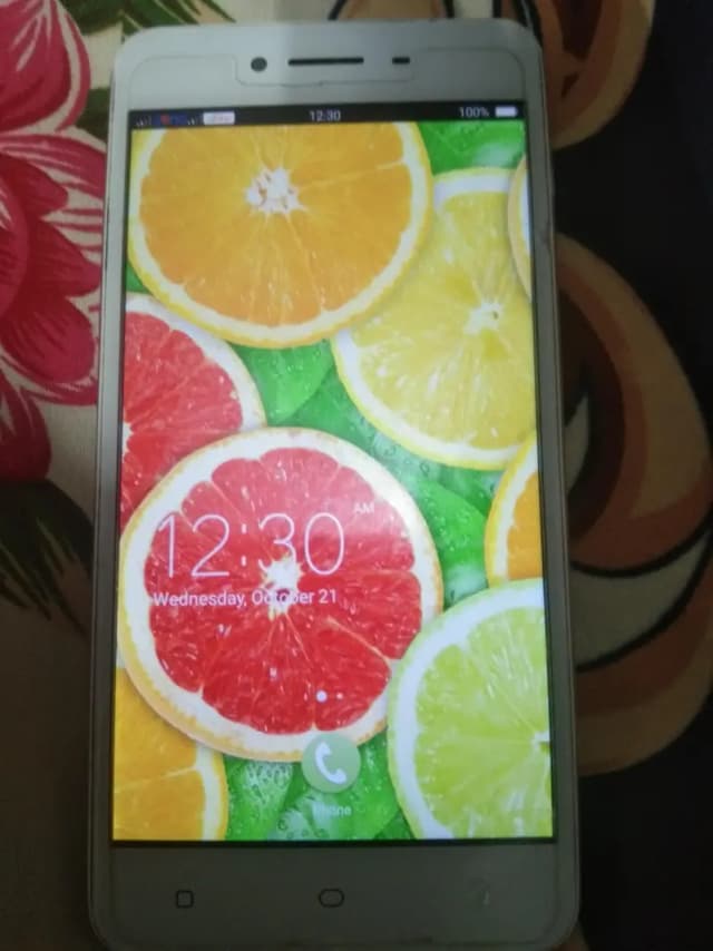 Oppo A,37 used Condition