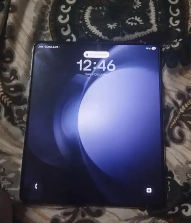 Samsung Mobile Z Fold 5