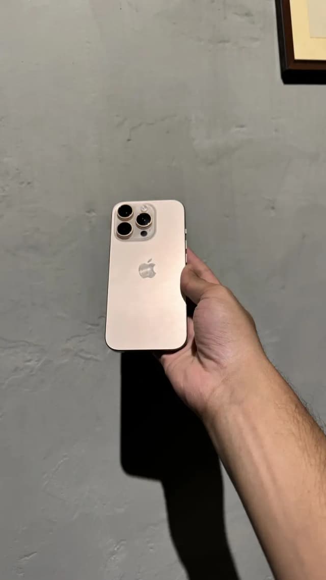 Apple iPhone 16 Pro