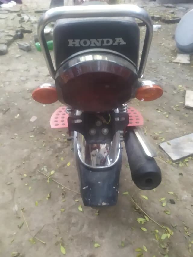 Honda CG 125 2025