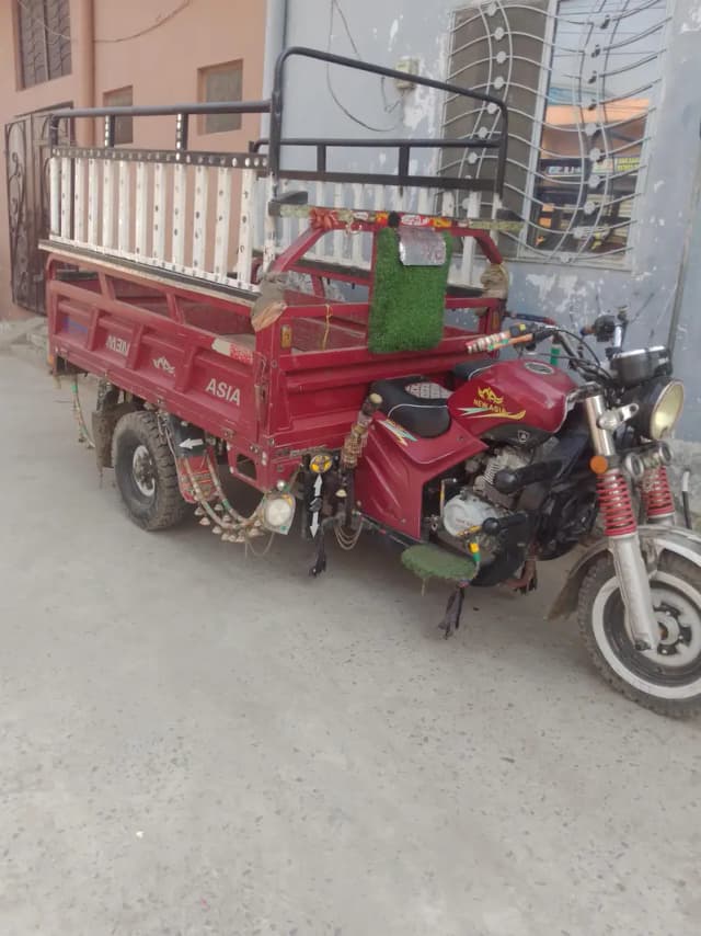 New aishia loder Raksha gud condition 2022 modal