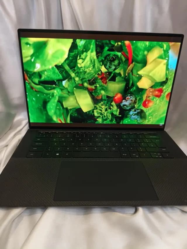 Dell Precision 5550 | i7 10th Gen H | 4GB Quadro T2000 | 4K Touch