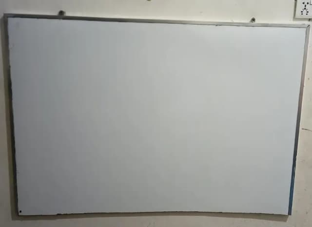 White Board for Sale in Excellent Condition price :2200