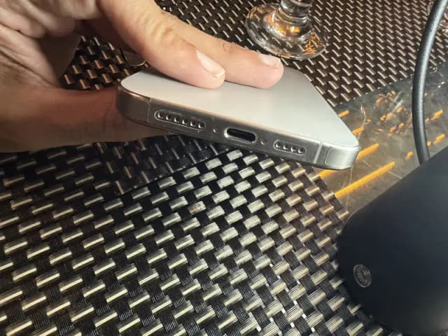 Apple iPhone 15 Pro Max