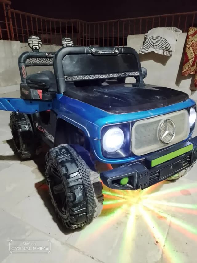 Electric toy car + remote control