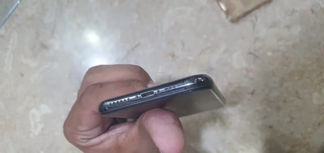 Apple iPhone XS
