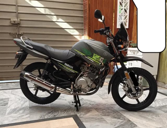 Yamaha YBR 125G 2023