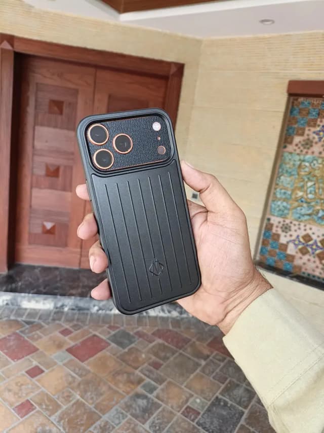 Title: iphone 17pro Max. NON PTA. Two Manth Sim Time