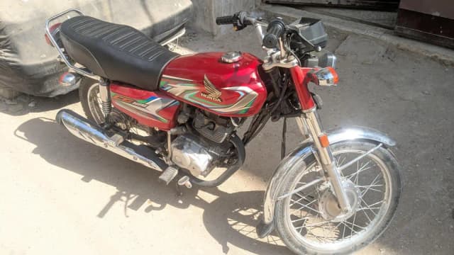 honda cg125 2023 karachi registered