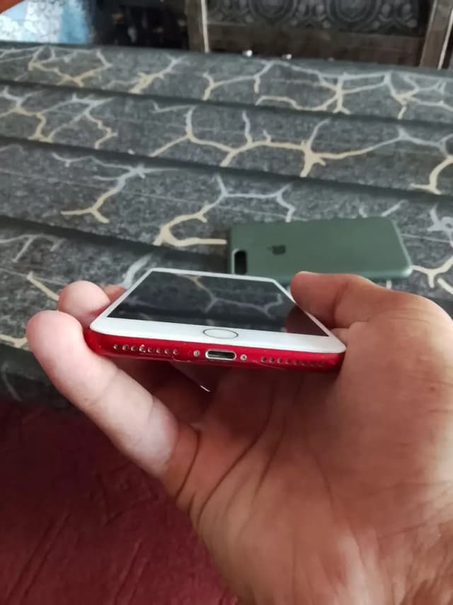 Apple iPhone 7 Plus