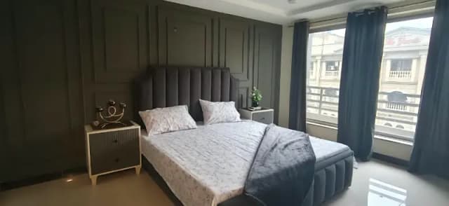 1 bedroom luxury furnished apartment available for rent in bahria town phase 4 civic centre