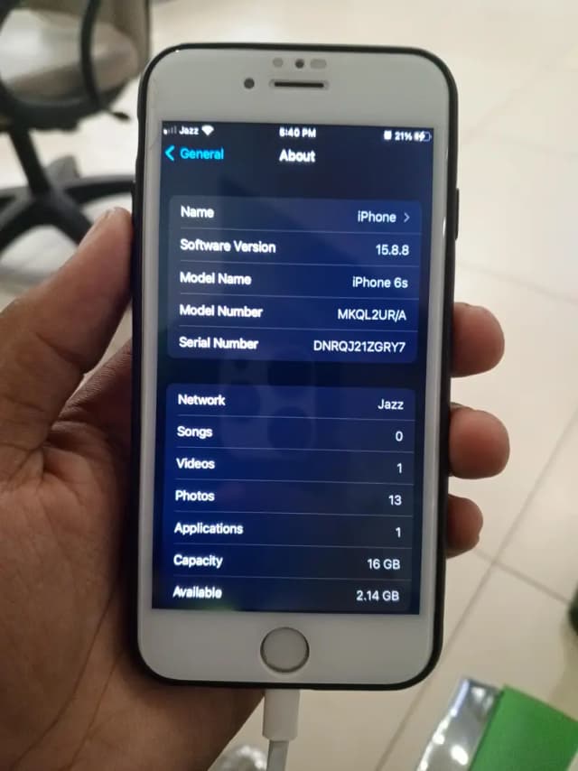 Apple iPhone 6S