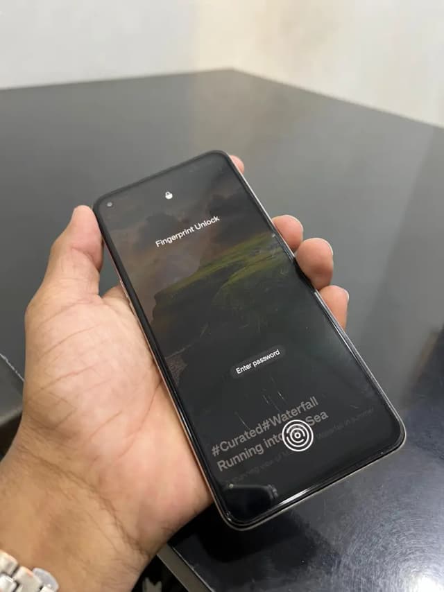 OPPO F21 Pro