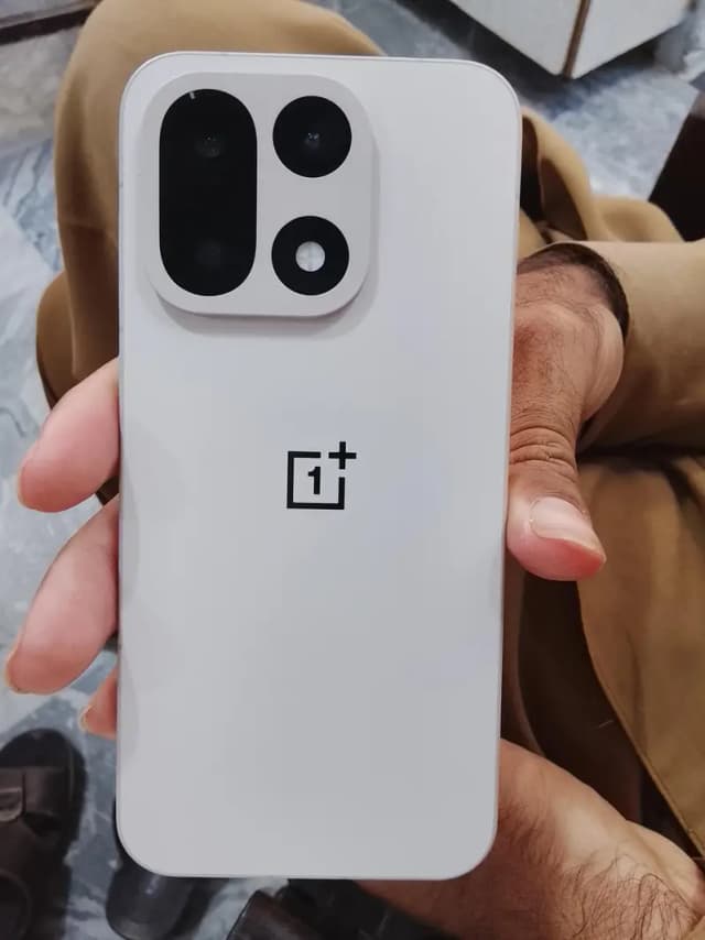 One Plus 15