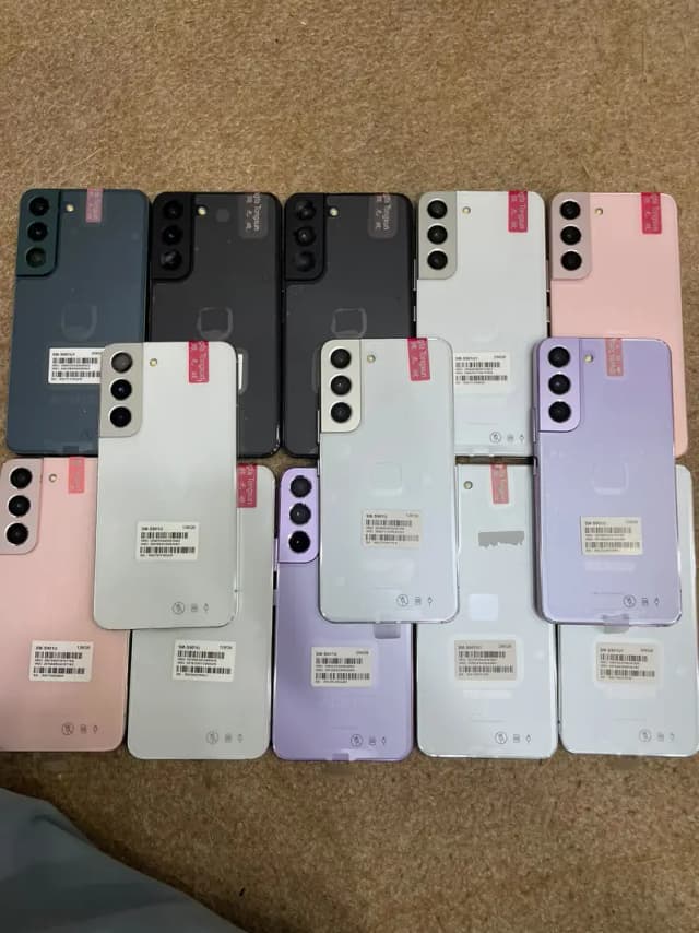 Samsung Mobile S22 / 8GB-128GB / Offical PTA Approved / Fresh Stock