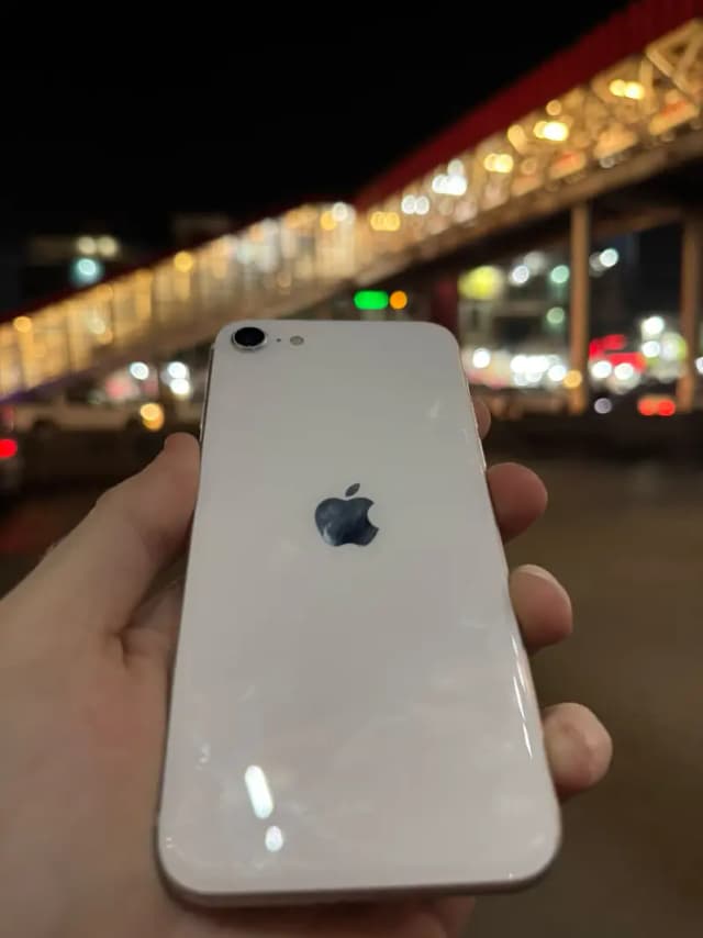 Apple iPhone SE Pta Approved