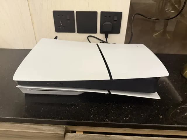 PlayStation 5 (Disc version 1 TB)