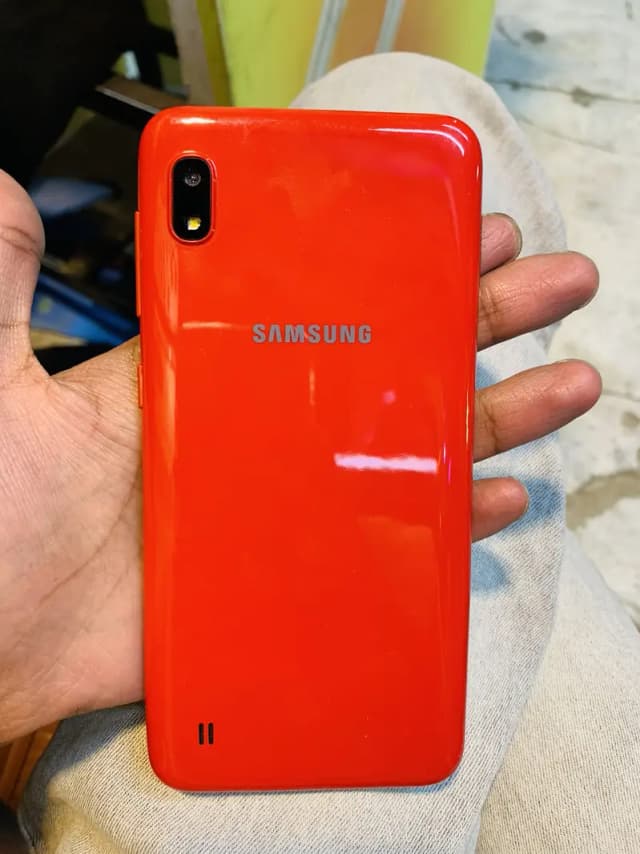 Samsung Mobile A10 urgent sale