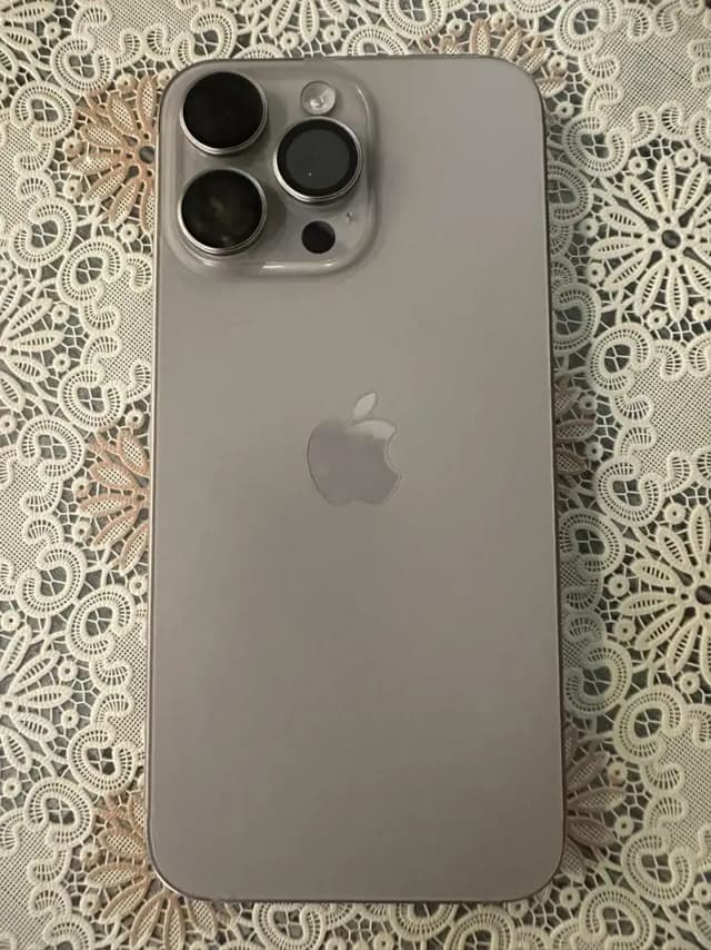Apple iPhone 15 Pro Max