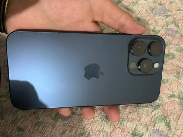 Apple iPhone 15 Pro Max jv